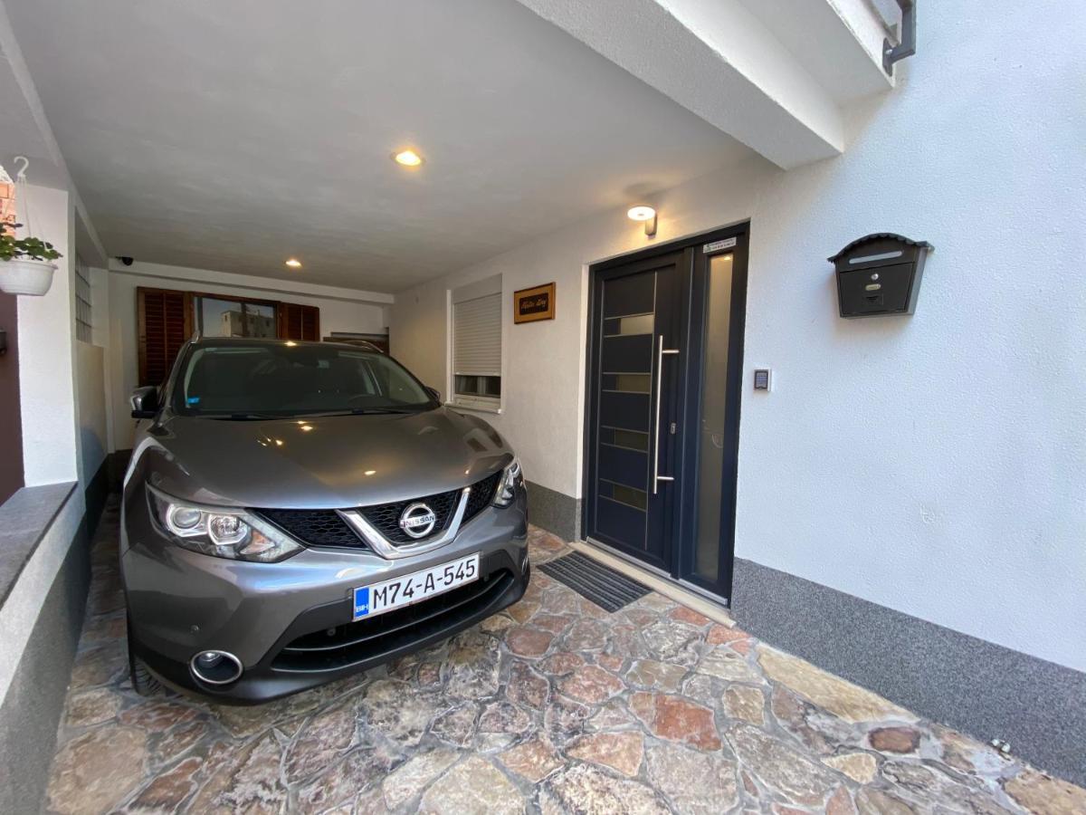 Apartments & Rooms Mostar Story Екстериор снимка
