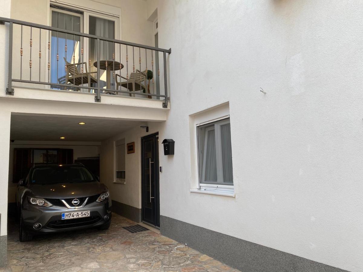 Apartments & Rooms Mostar Story Екстериор снимка